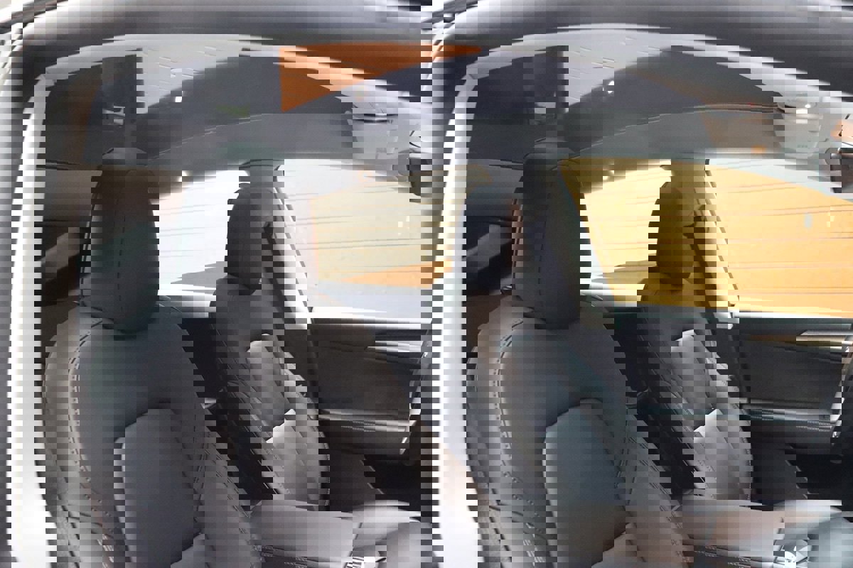 Used 2023 Tesla Model Y Long Range image 54