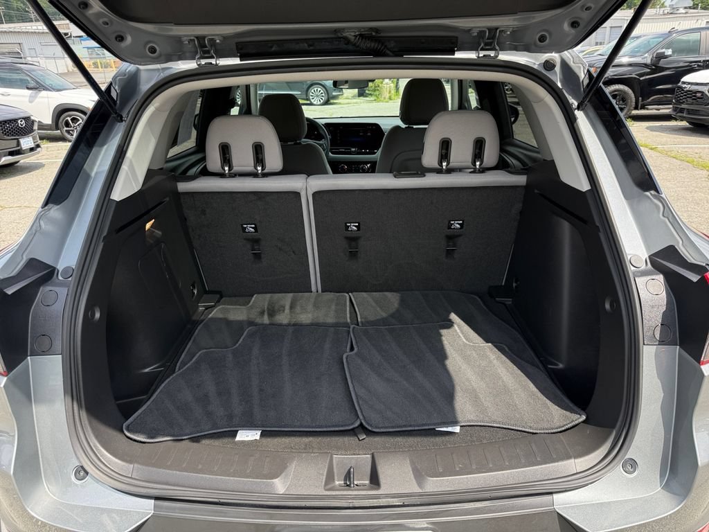 Used 2024 Chevrolet TrailBlazer LT AWD/4WD image 21