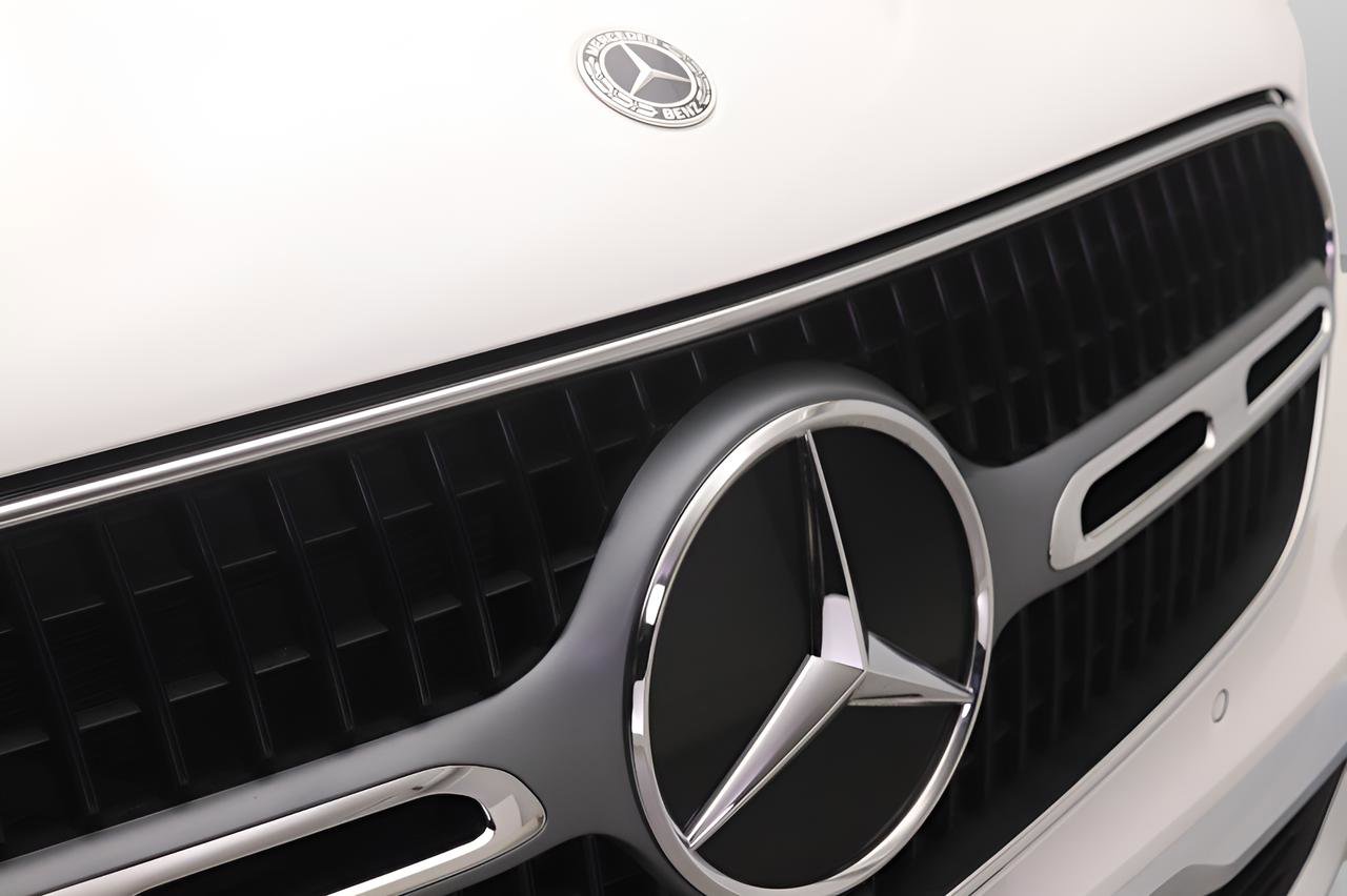 Certified 2026 Mercedes-Benz GLC 300 image 26
