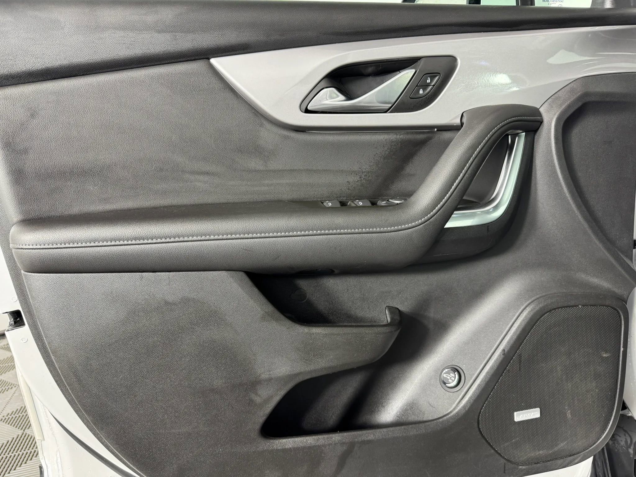 Used 2022 Chevrolet Blazer LT w/ Sound & Technology Package AWD/4WD image 42