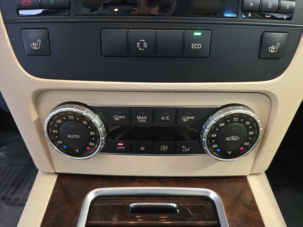 Used 2015 Mercedes-Benz GLK 350 4MATIC image 23