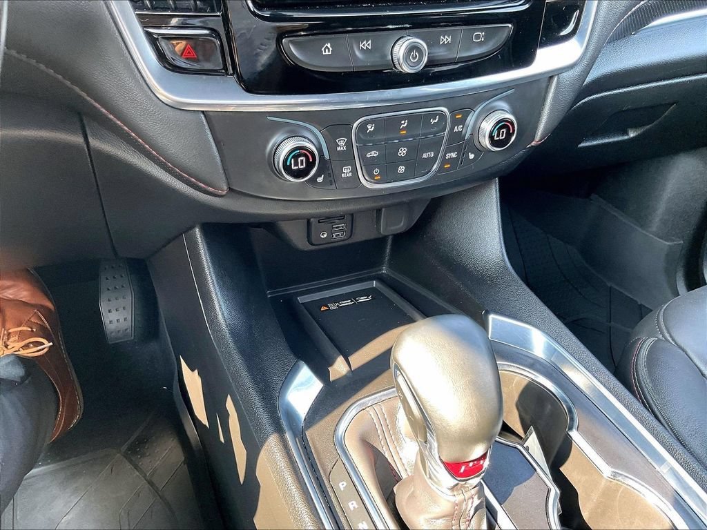 Used 2023 Chevrolet Traverse RS w/ LPO, Floor Liner Package AWD/4WD image 27