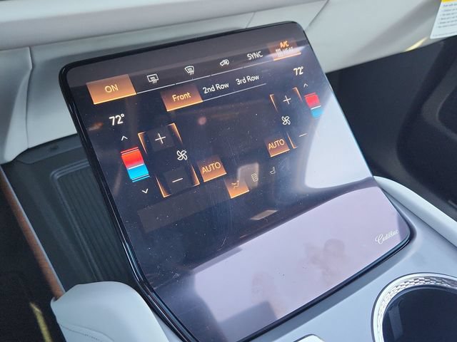 New 2026 Cadillac Vistiq Sport AWD/4WD image 17