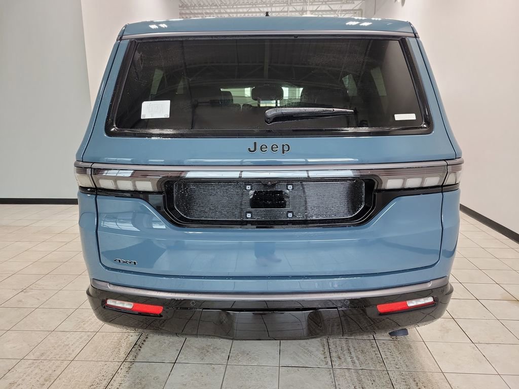 New 2026 Jeep Grand Wagoneer Limited AWD/4WD image 5