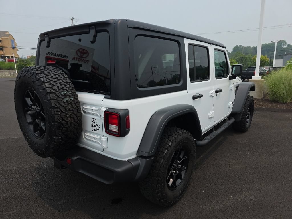 Used 2024 Jeep Wrangler Unlimited Sport AWD/4WD image 7