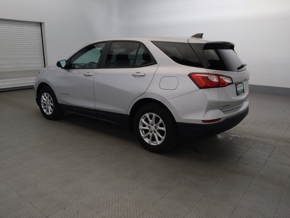 Used 2020 Chevrolet Equinox LS w/ LPO, Cargo Package AWD/4WD image 3