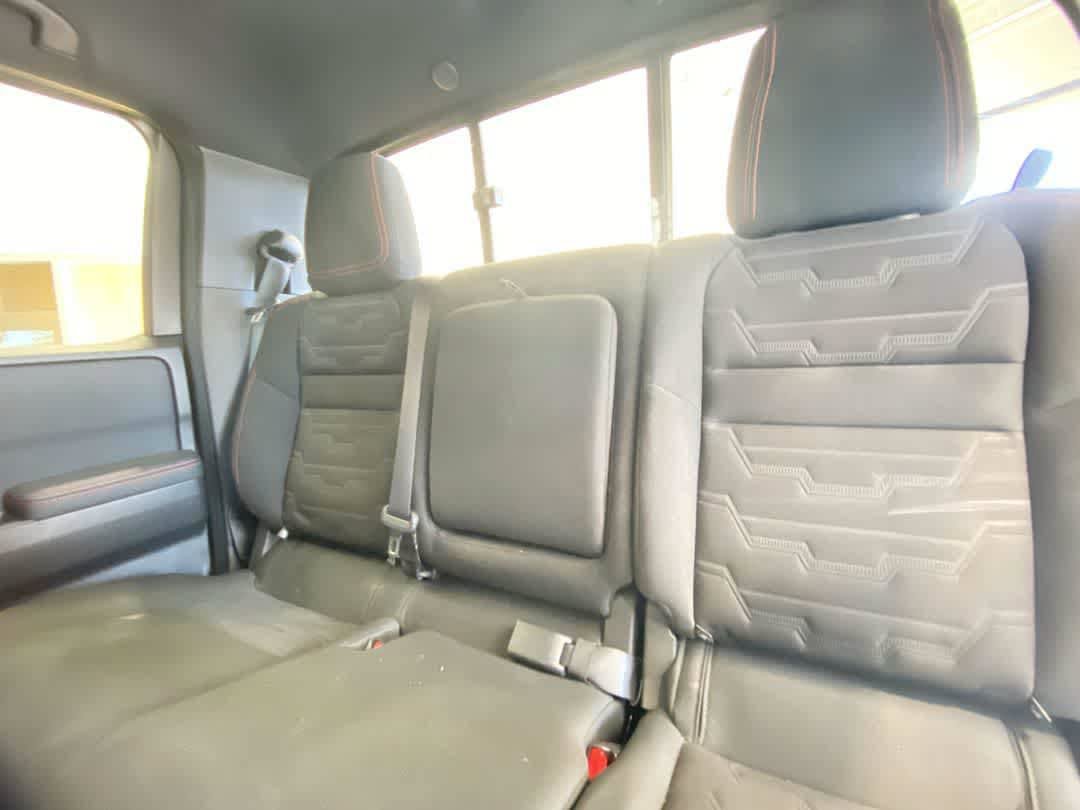 Used 2022 Nissan Frontier PRO-4X w/ Technology Package AWD/4WD image 25
