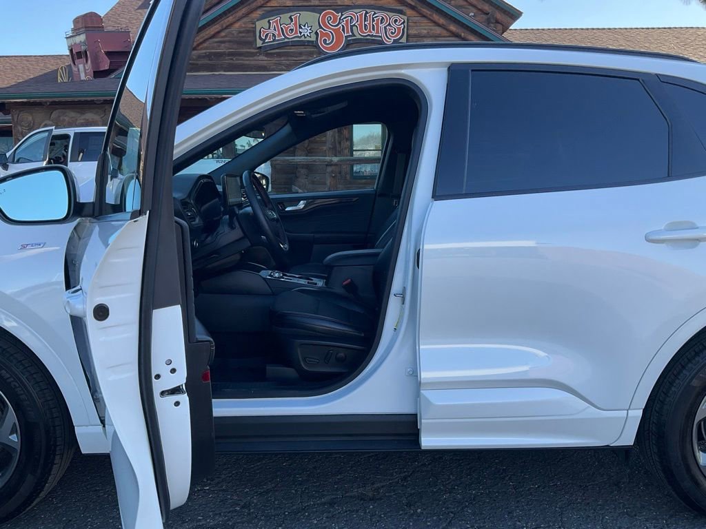 Used 2024 Ford Escape ST-Line Select w/ Tech Pack #1 image 52