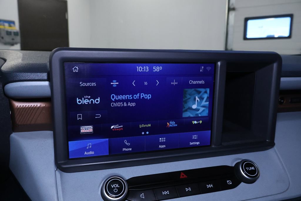 Used 2022 Ford Maverick Lariat w/ Lariat Luxury Package image 27