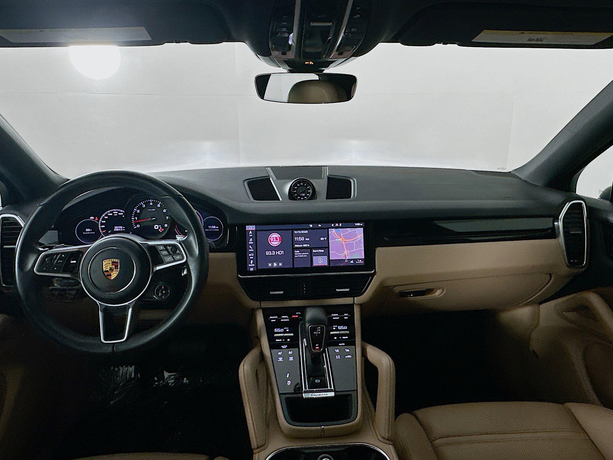 Used 2021 Porsche Cayenne Coupe image 13