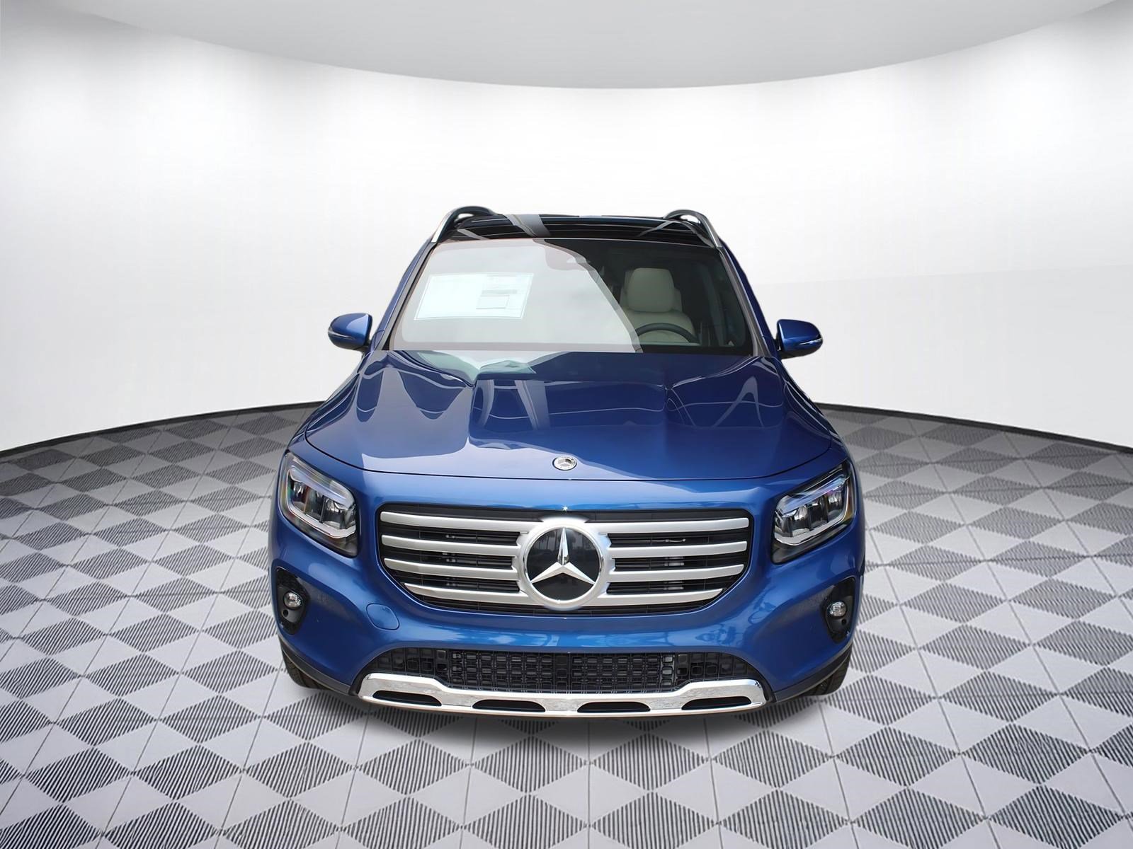 New 2026 Mercedes-Benz GLB 250 image 6