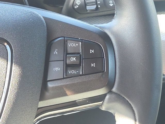 Used 2023 Ford Mustang Mach-E Select AWD/4WD image 40
