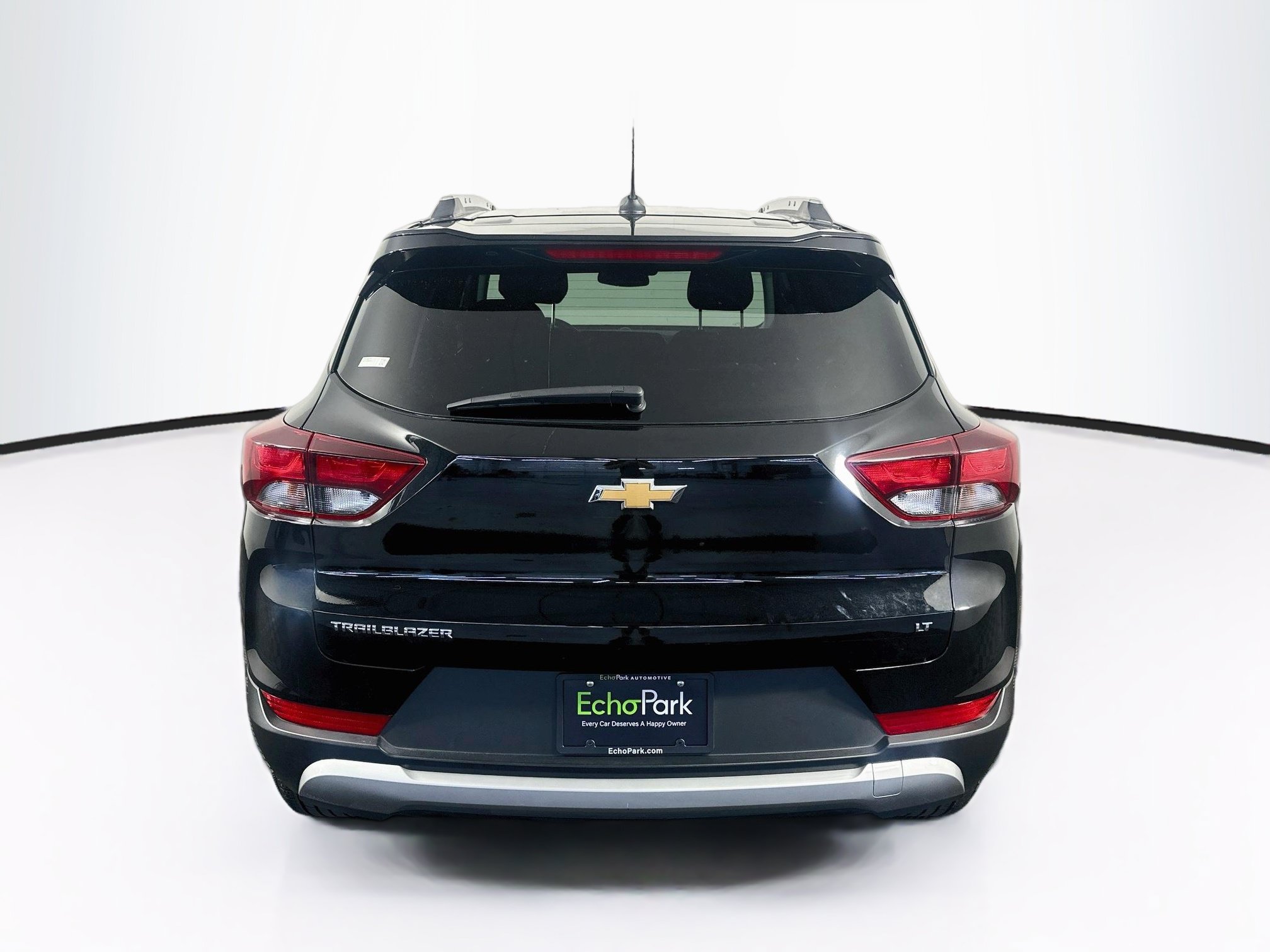 Used 2025 Chevrolet TrailBlazer LT FWD image 7