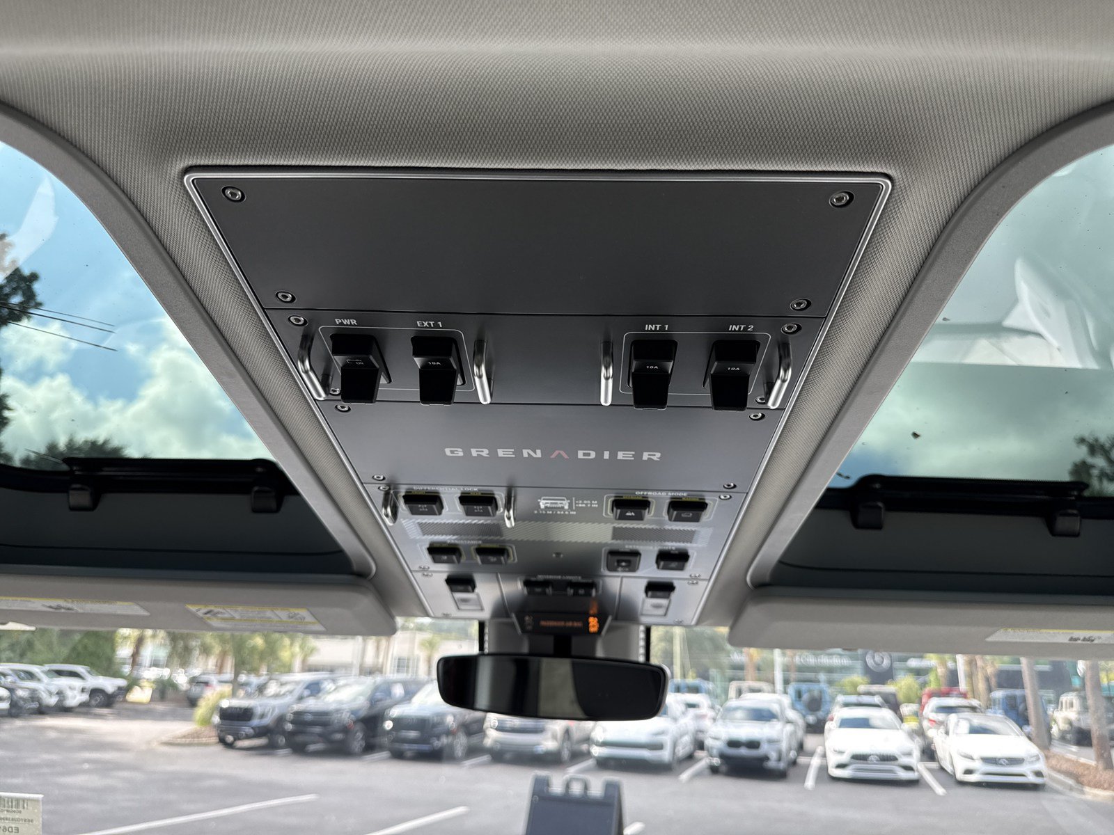 New 2026 INEOS Grenadier Station Wagon AWD/4WD image 24