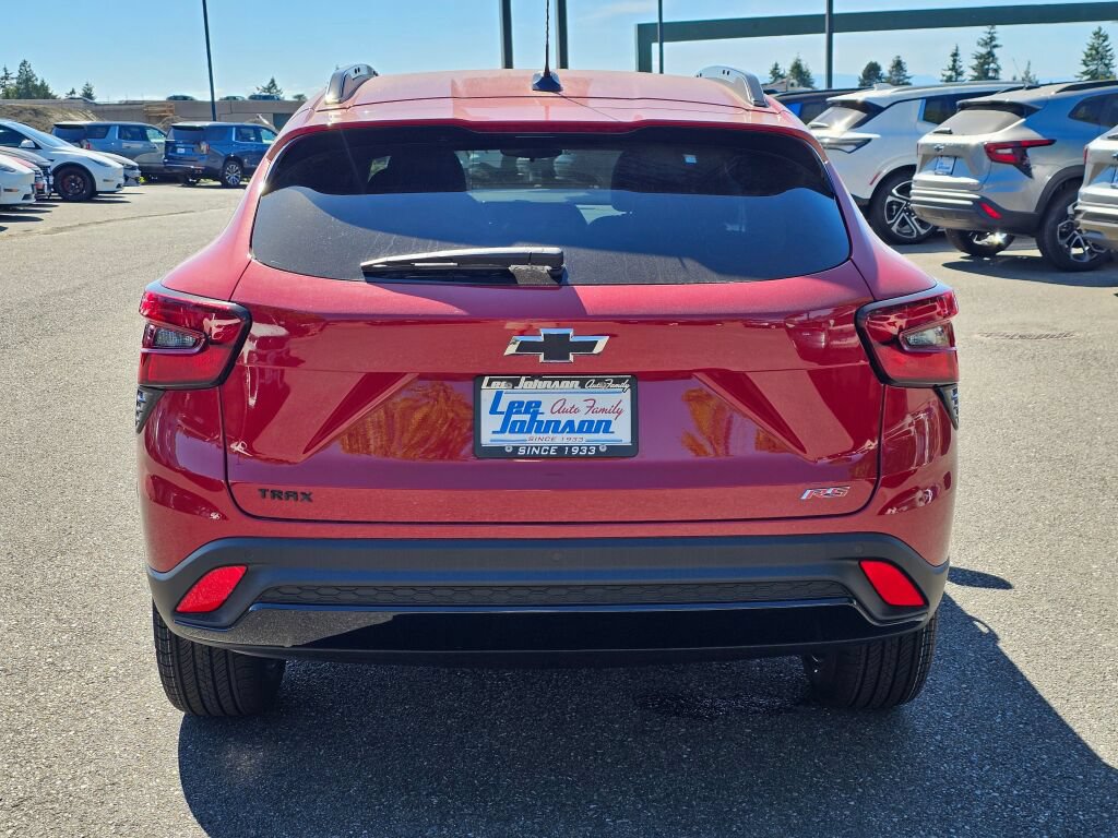 New 2026 Chevrolet Trax RS w/ Driver Confidence Package FWD image 6