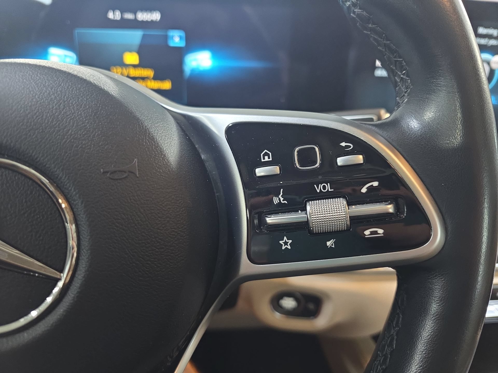 Certified 2022 Mercedes-Benz GLE 350 4MATIC image 18