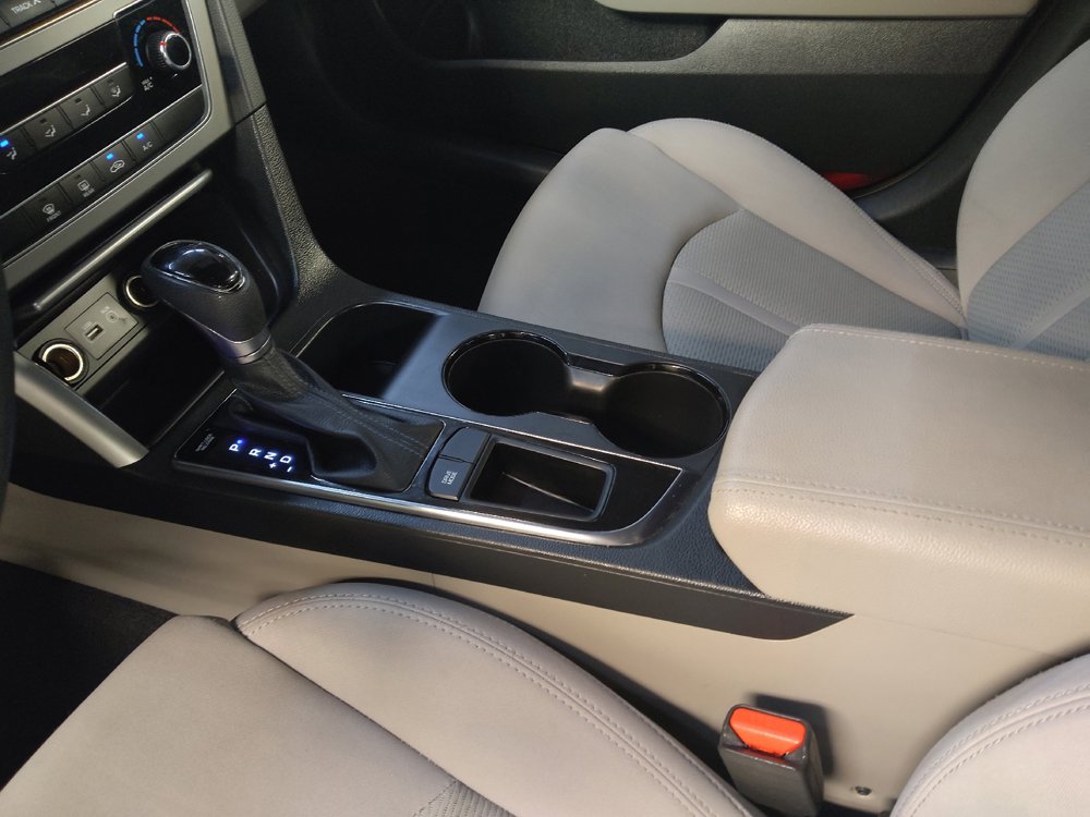 Used 2017 Hyundai Sonata Sport FWD image 26