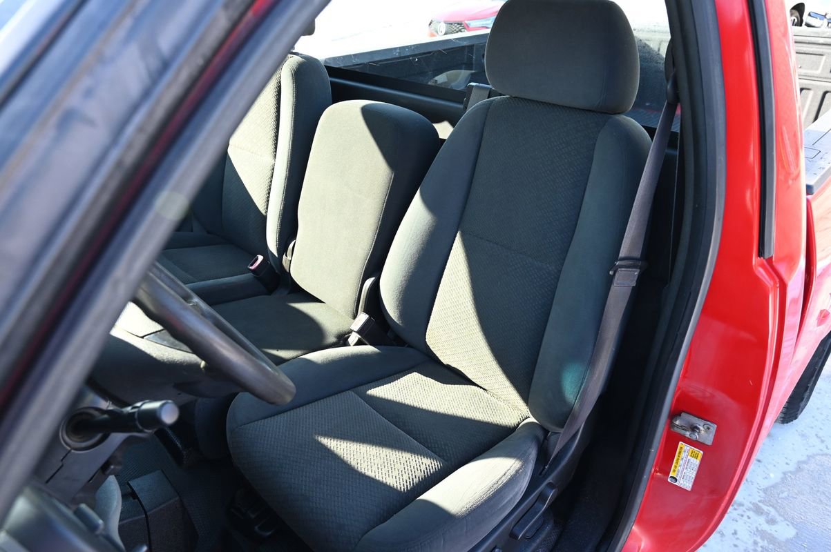 Used 2014 Chevrolet Silverado 2500 W/T w/ Snow Plow Prep Package image 21