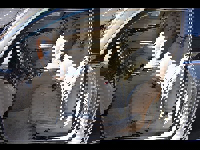 Used 2012 Mercedes-Benz E 350 Coupe image 16