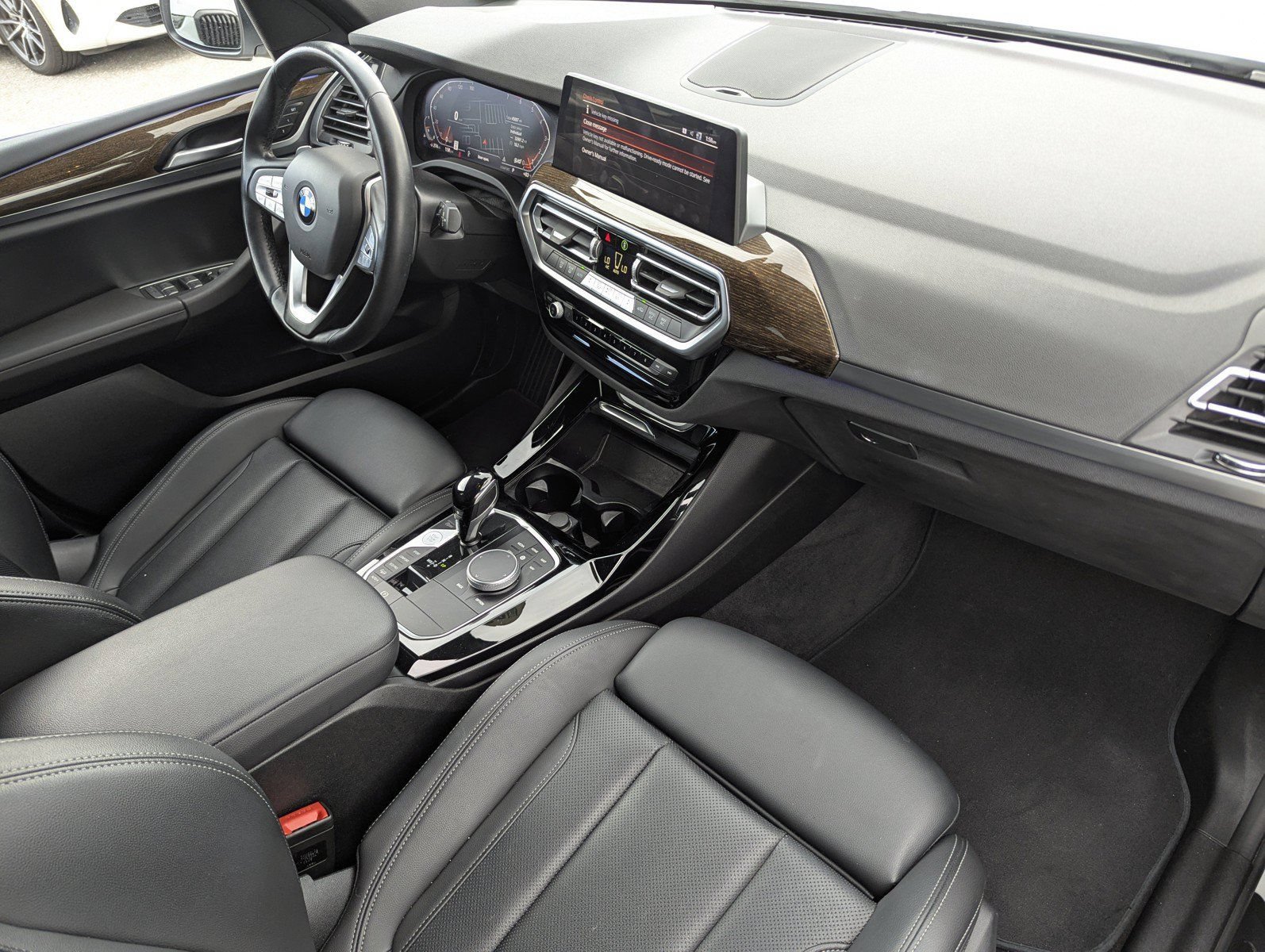 Used 2023 BMW X3 xDrive30i w/ Convenience Package w/ZPA AWD/4WD image 13
