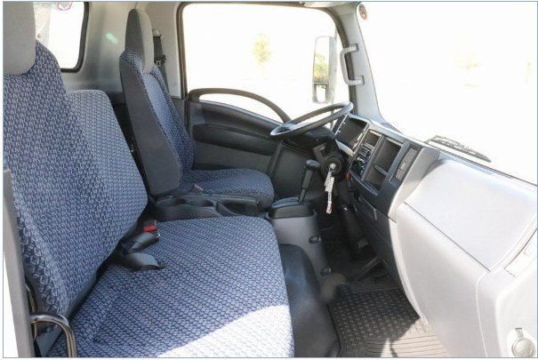 Used 2023 Chevrolet Low Cab Forward 5500XD RWD image 10