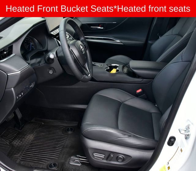 Used 2024 Toyota Venza Nightshade AWD/4WD image 11