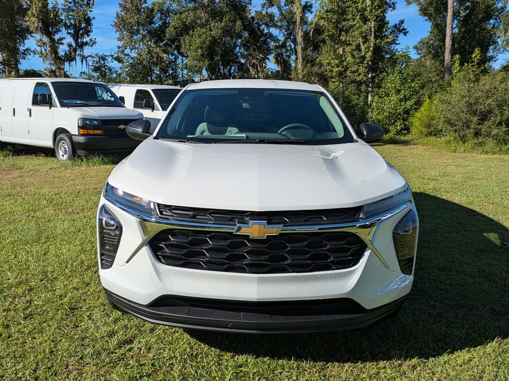 New 2026 Chevrolet Trax LS w/ Driver Confidence Package image 35