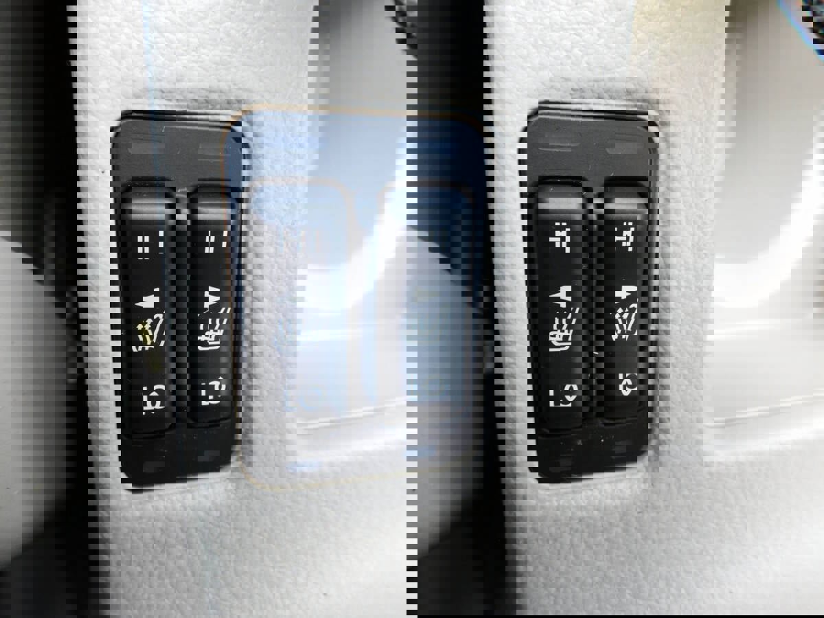 Used 2013 Subaru Crosstrek 2.0i Limited w/ Popular Pkg 2 image 17