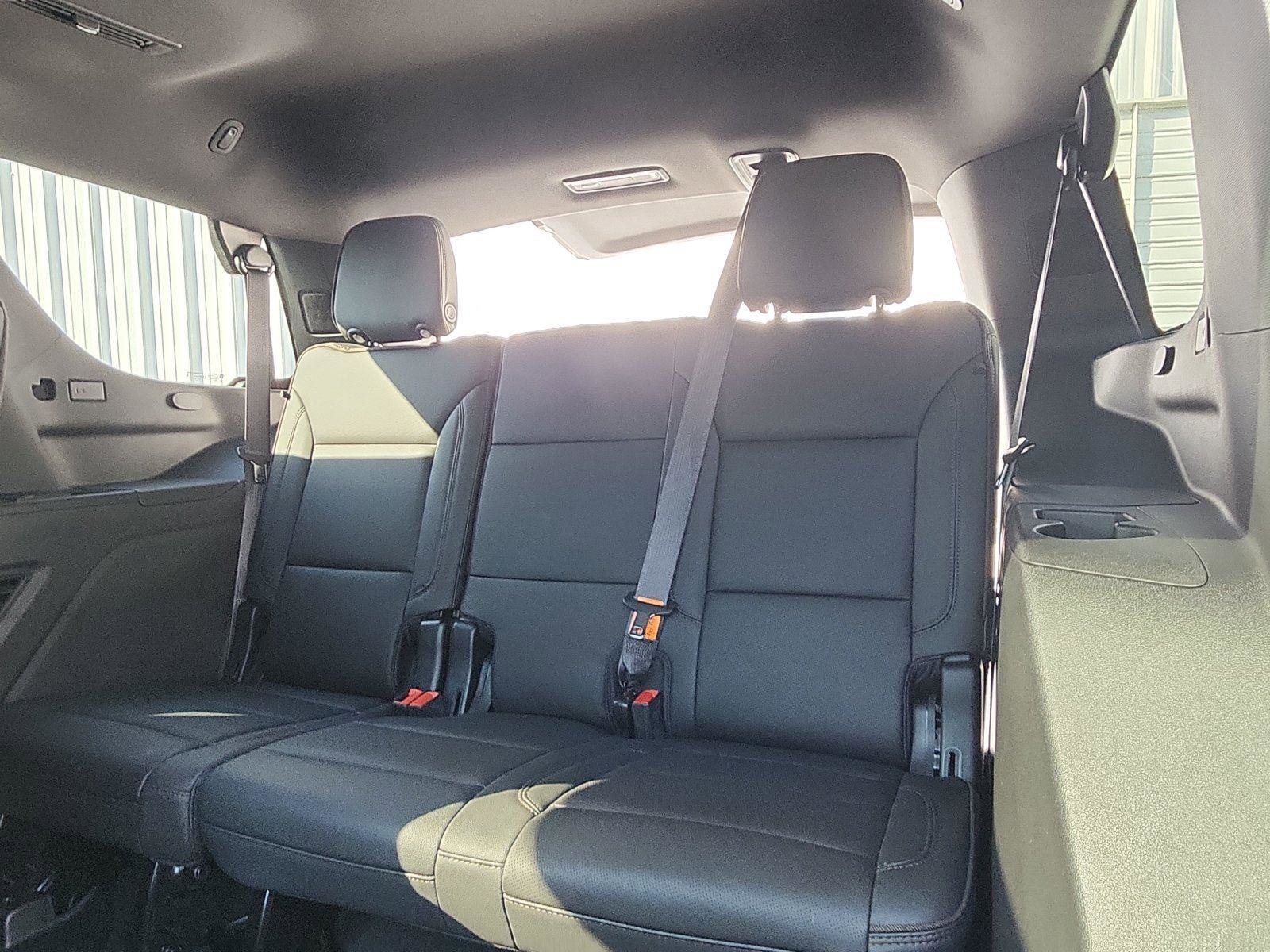 Used 2024 Chevrolet Tahoe High Country AWD/4WD image 24