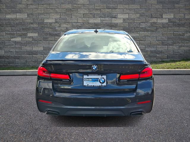 Used 2023 BMW 530i xDrive w/ M Sport Package image 5