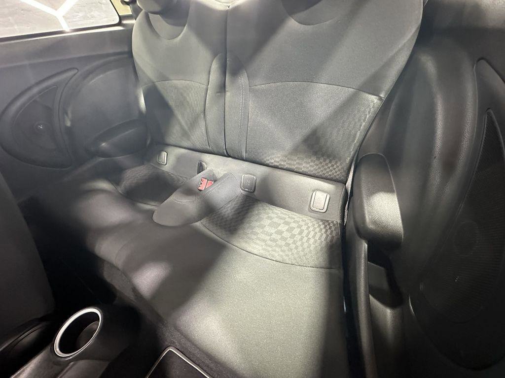 Used 2012 MINI Cooper Hardtop image 22