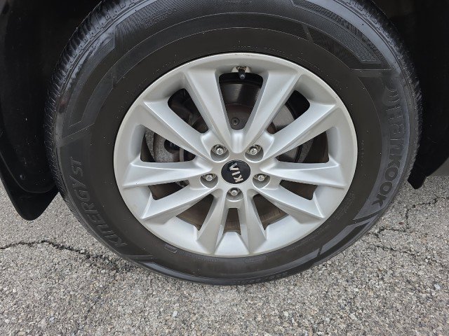 Used 2019 Kia Sorento L image 12