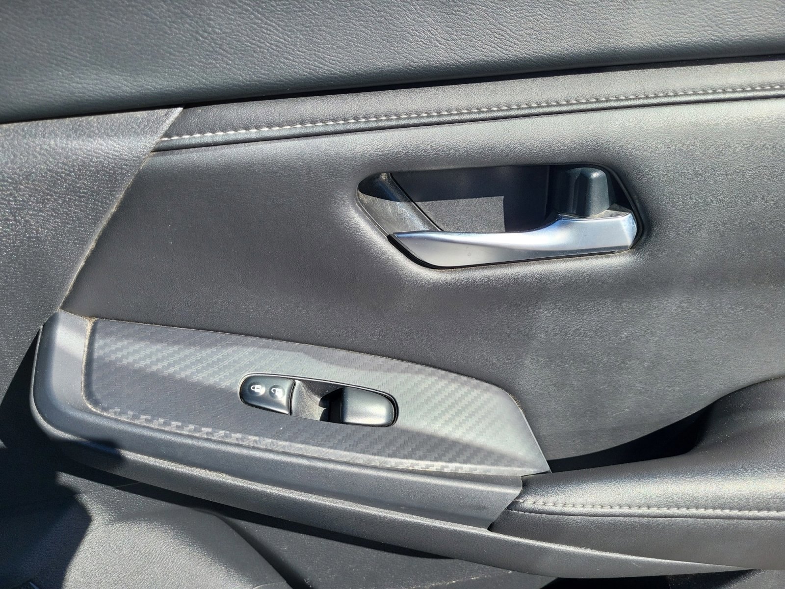 Used 2023 Nissan Sentra SV image 17