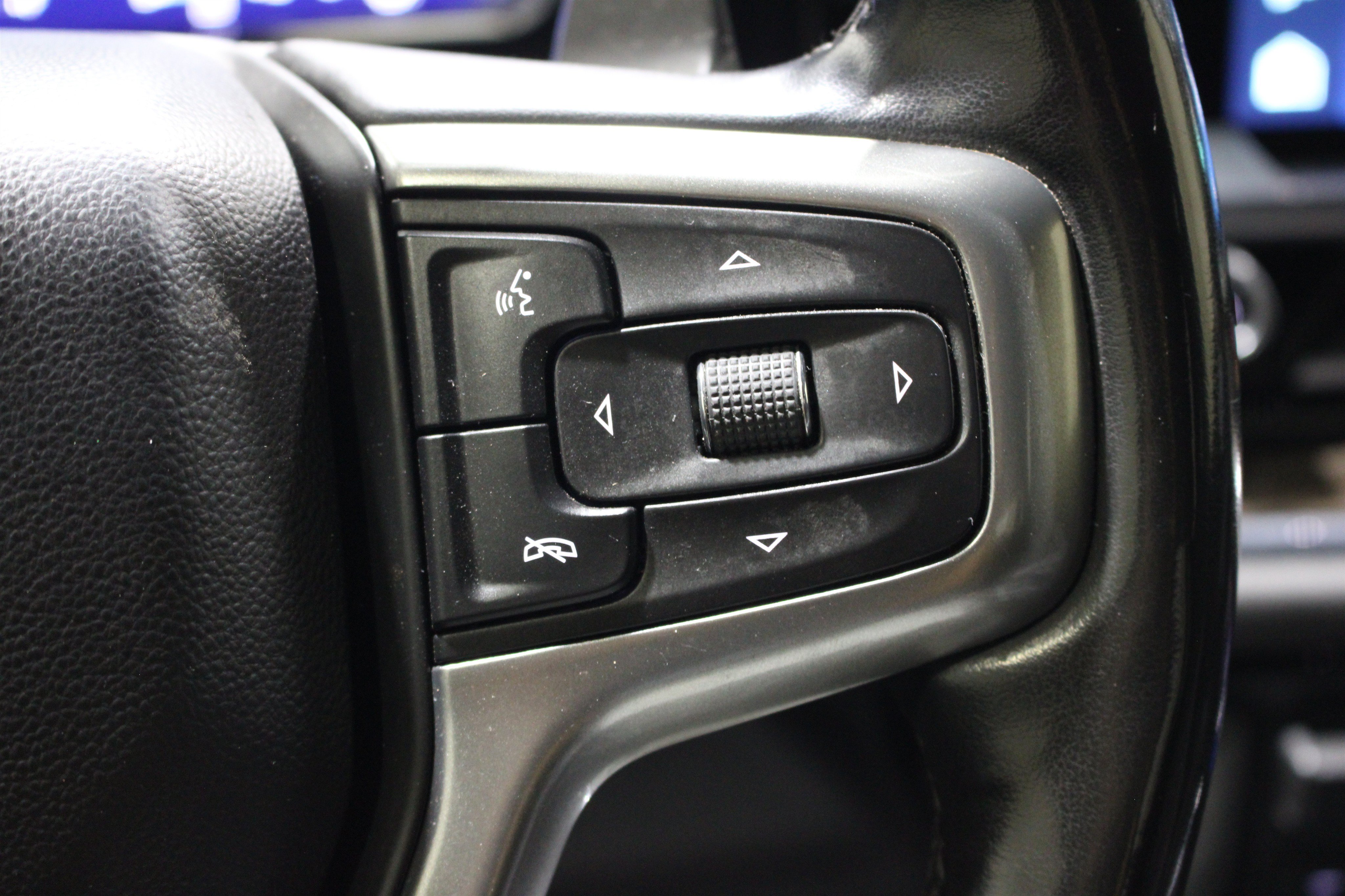 Used 2024 Chevrolet Silverado 1500 RST AWD/4WD image 13