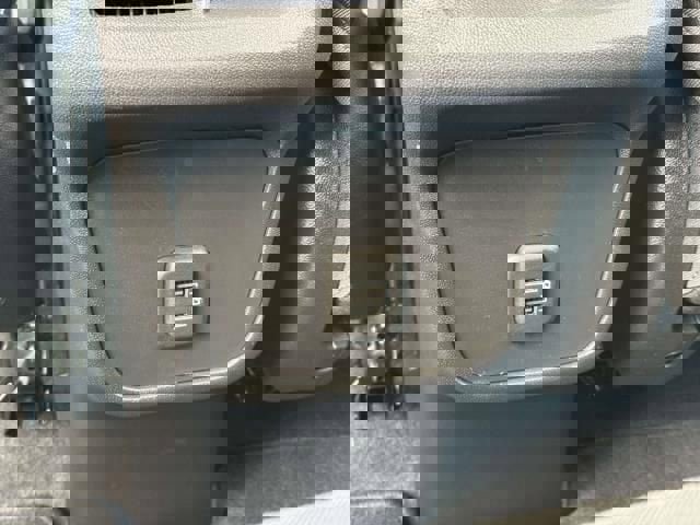 Used 2024 GMC Terrain SLE image 14