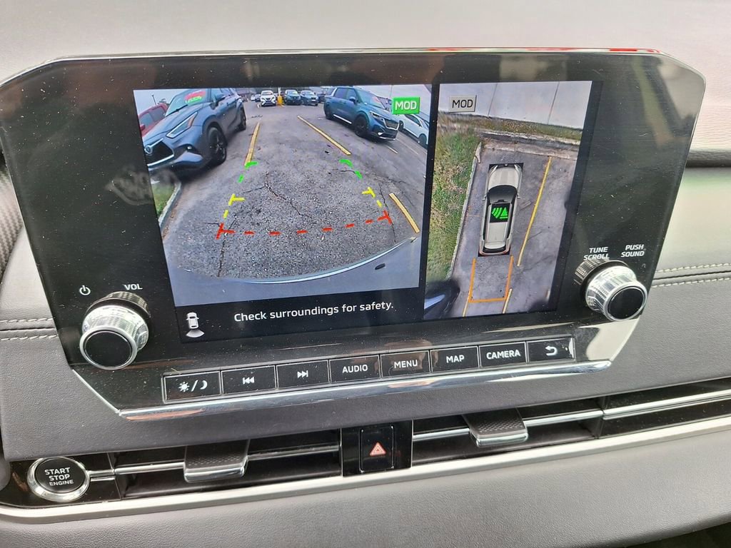 Used 2024 Mitsubishi Outlander SE Black Edition image 16