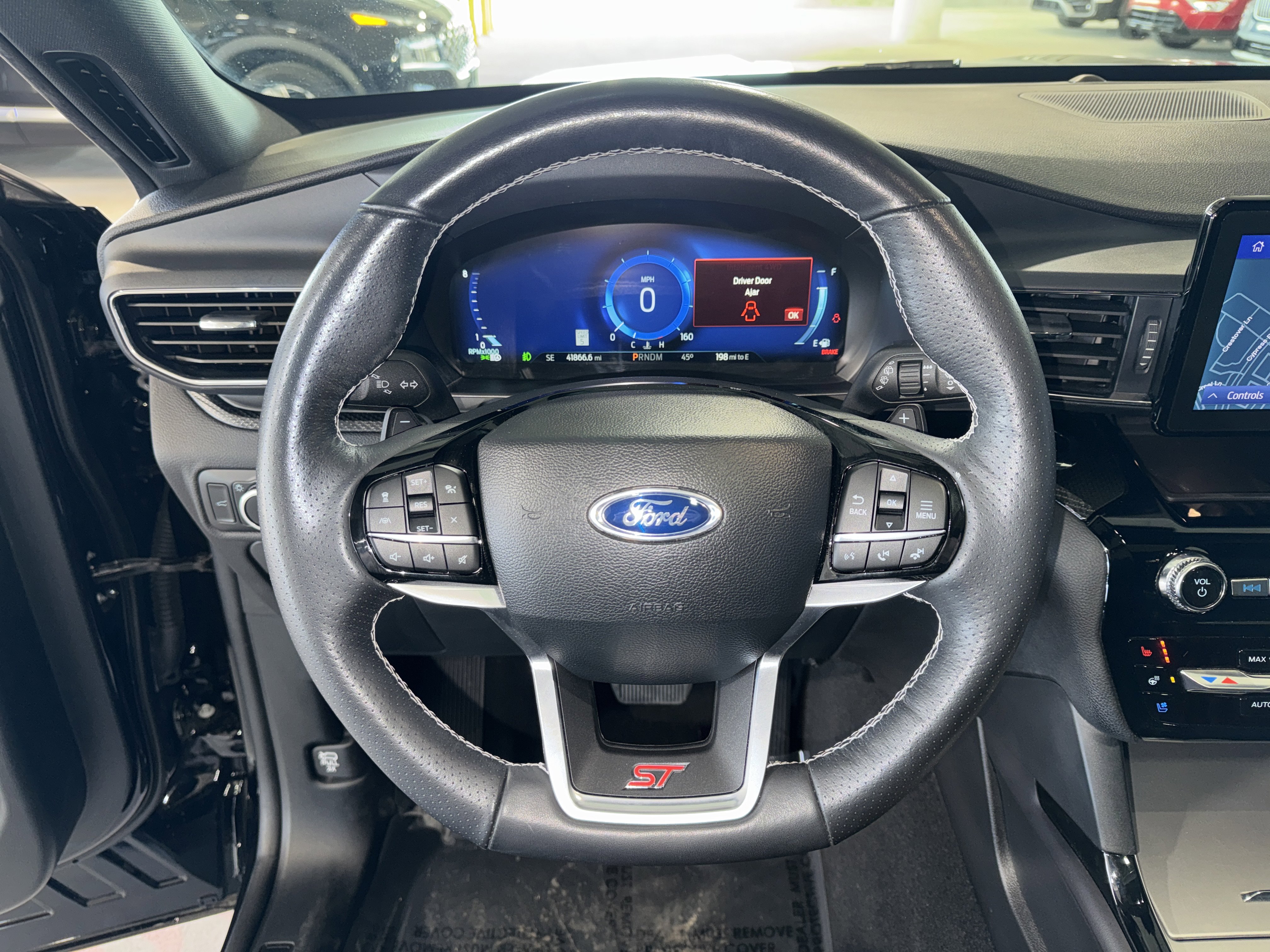 Used 2024 Ford Explorer ST w/ Equipment Group 401A image 22