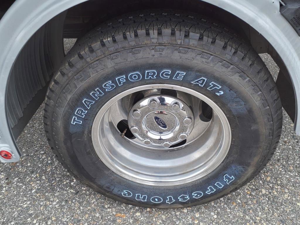 Certified 2020 Ford F350 Lariat w/ Lariat Value Package image 11