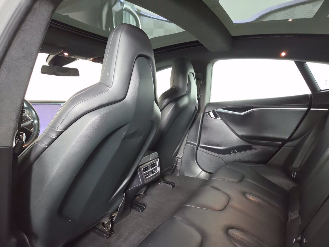 Used 2016 Tesla Model S 70D AWD/4WD image 21