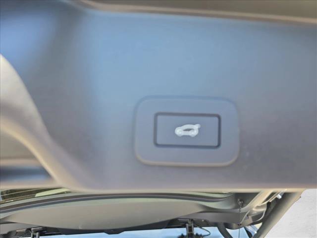 New 2026 Land Rover Range Rover Evoque S AWD/4WD image 12