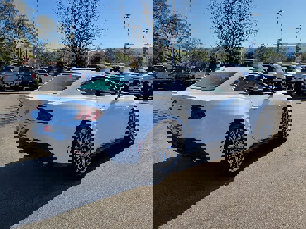 Used 2025 Ford Mustang GT Premium image 6