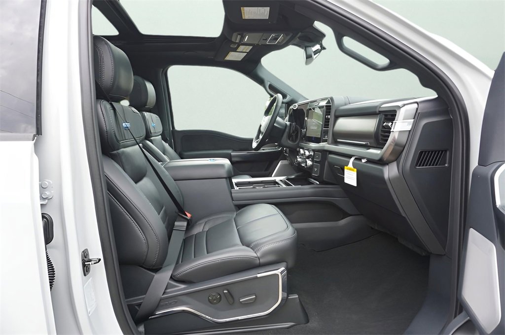 New 2026 Ford F350 Platinum image 16