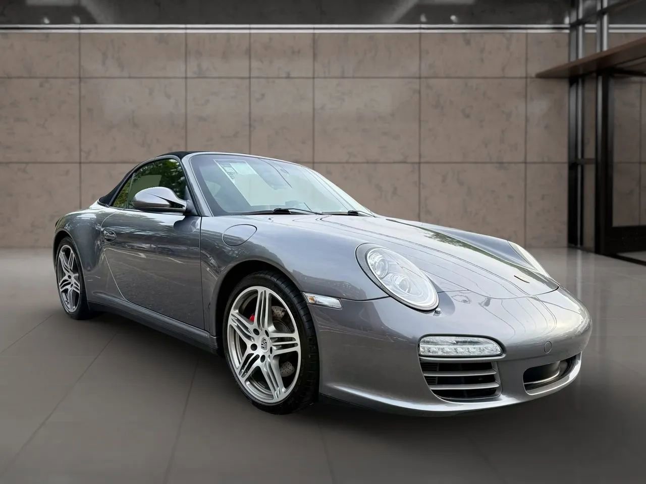 Used 2010 Porsche 911 Carrera 4S AWD/4WD image 25