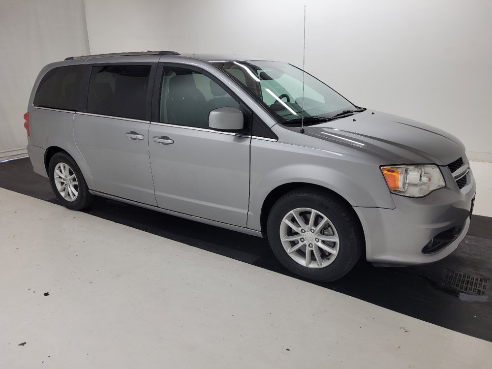Used 2019 Dodge Grand Caravan SXT FWD image 11