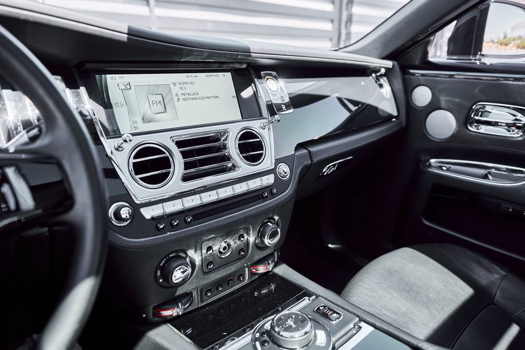 Used 2014 Rolls-Royce Ghost RWD image 72