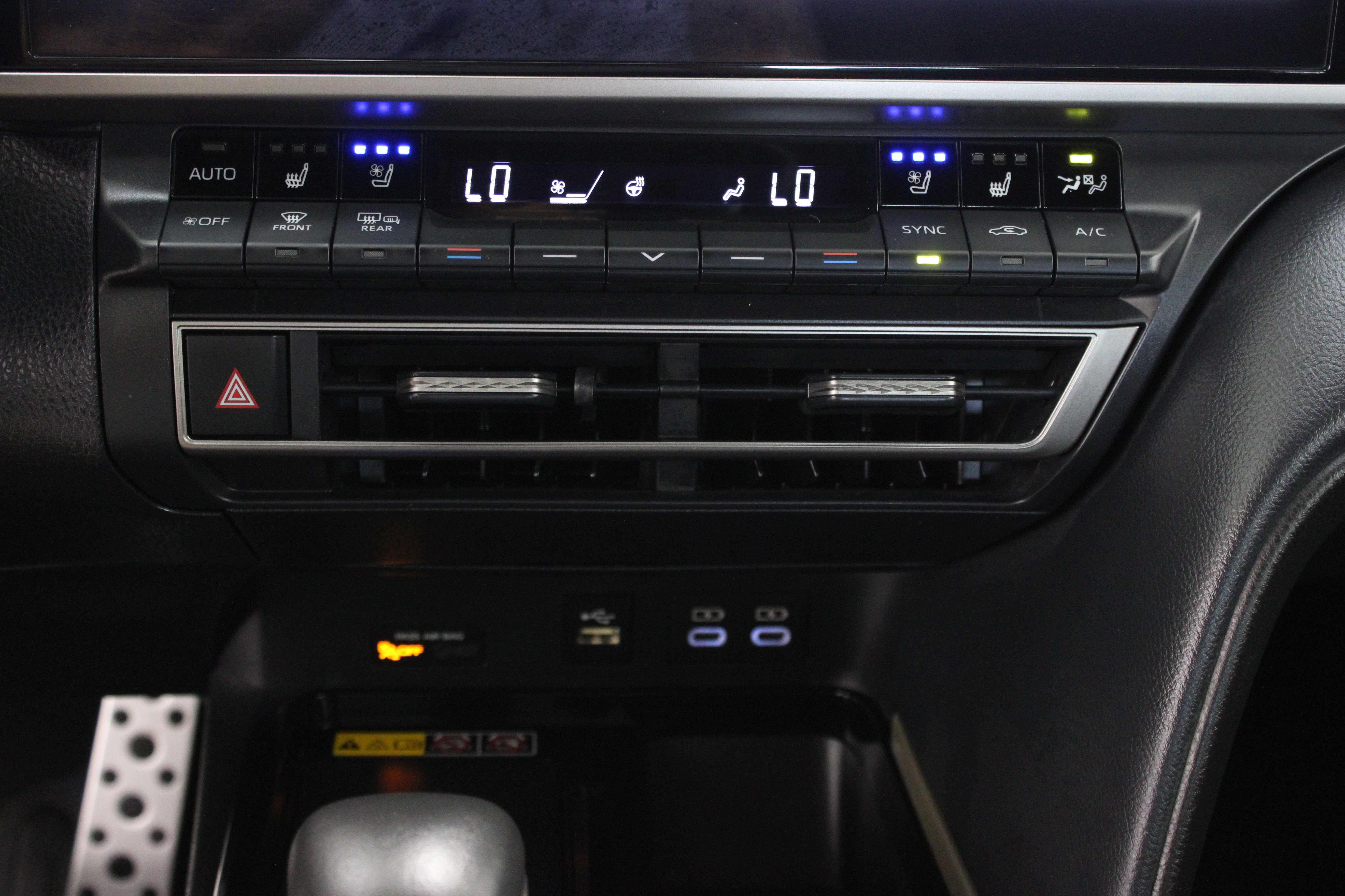 Used 2025 Toyota Camry XSE w/ Premium Plus Package FWD image 20