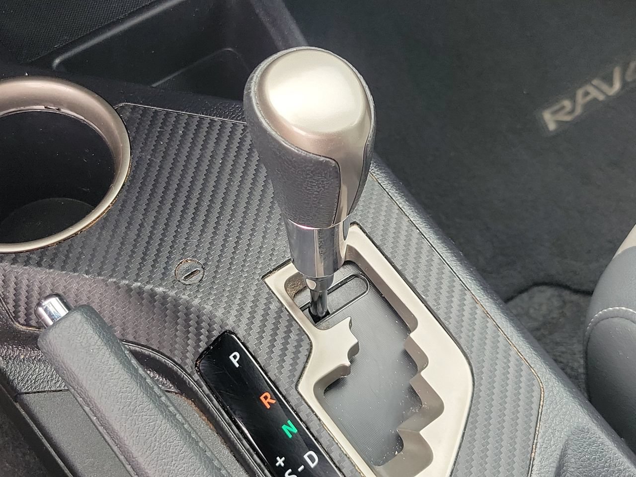 Used 2015 Toyota RAV4 Limited FWD image 27