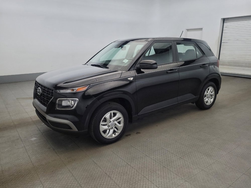Used 2024 Hyundai Venue SE image 2
