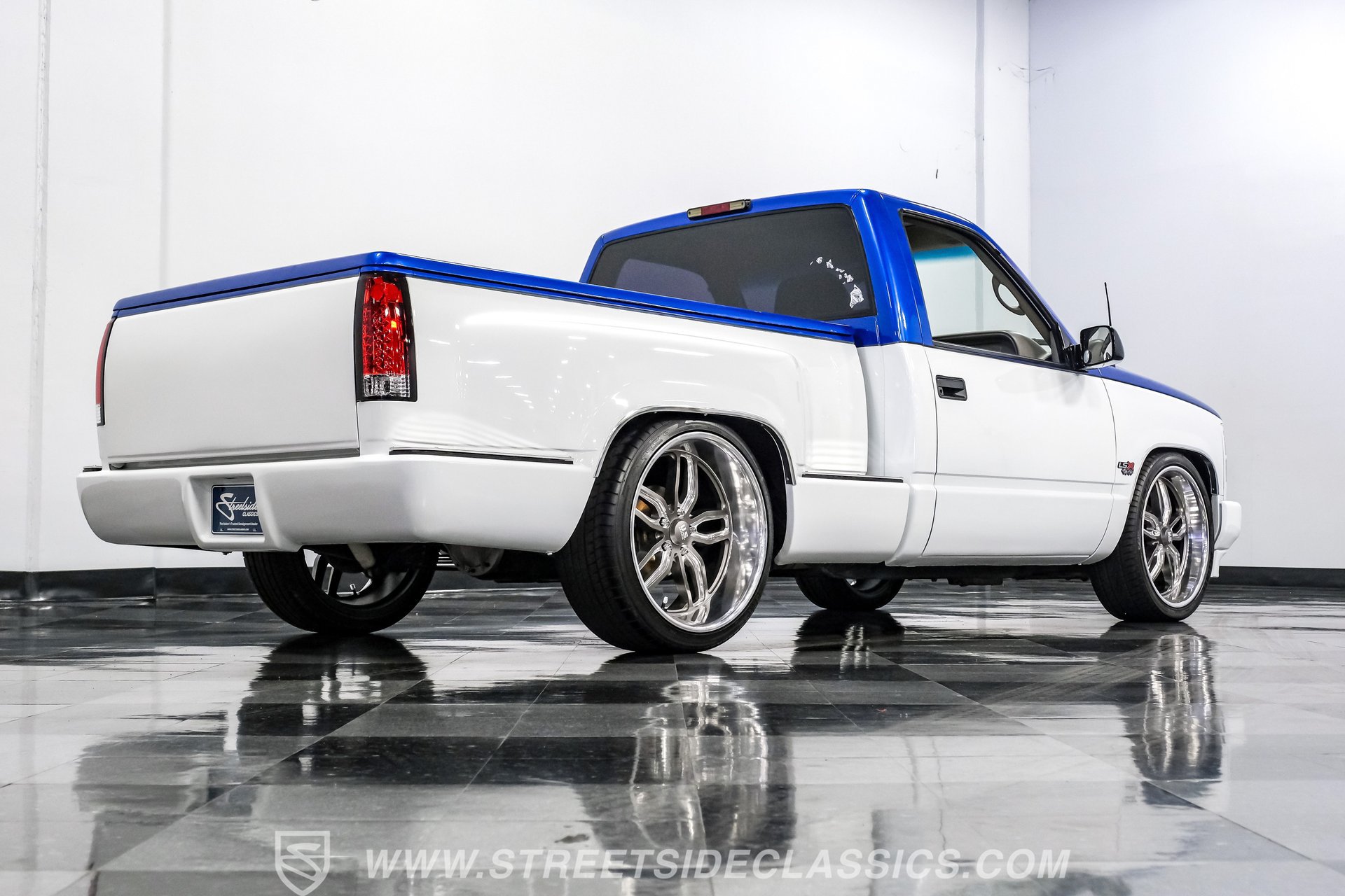 Used 1997 Chevrolet Silverado 1500 2WD Regular Cab image 27