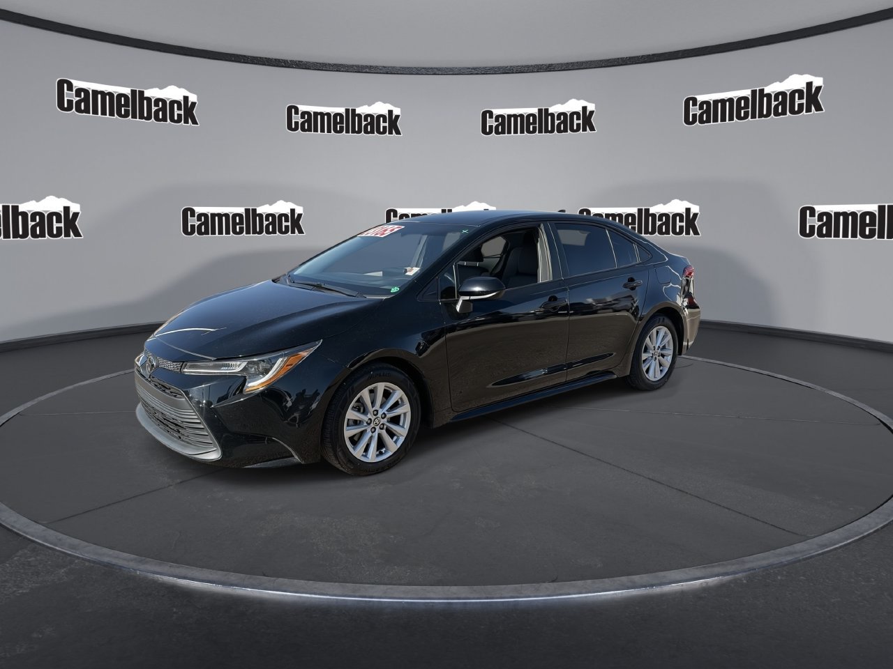 Used 2024 Toyota Corolla LE w/ LE Convenience Package FWD image 3